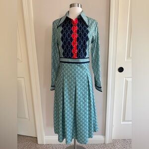 Patterned Dress with Collar Size 4